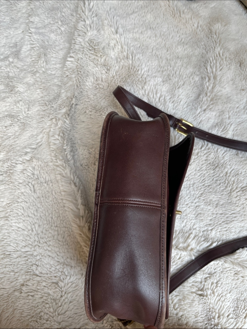 Coach Vintage 9790 Leather Crossbody Bag - Picture 8 of 16